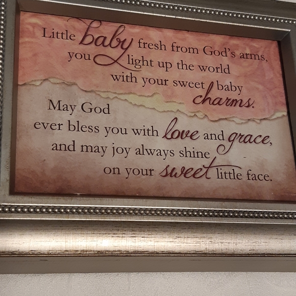 BABY GIRL DECORATIVE MUSIC BOX,MEGERMENTS 8W×6H BOX IS SILVER TONE, BLACK VELVET - Picture 4 of 11